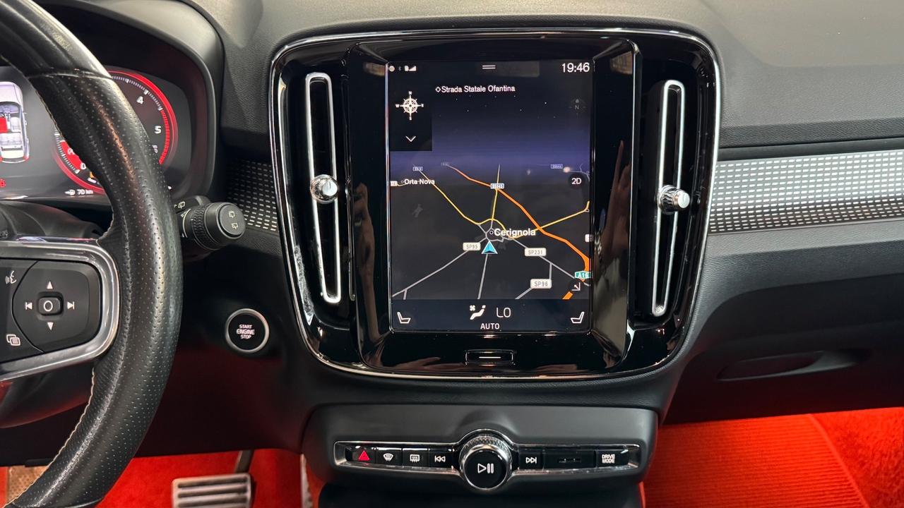 Volvo XC40 2.0 190 CvD4 AWD Geartronic R-design