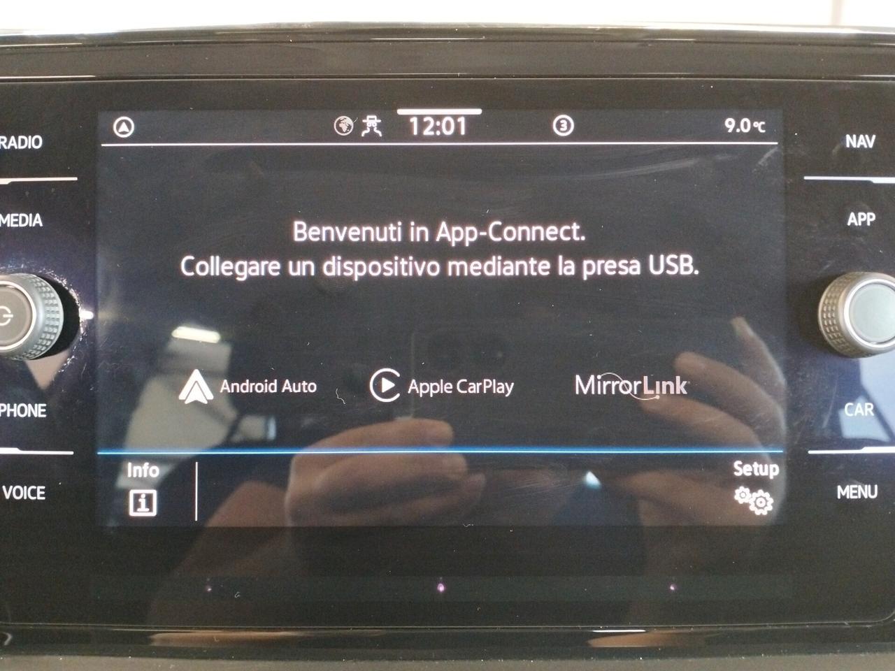 Volkswagen T-Roc 2.0 TDI SCR Life - NEOPATENTATI