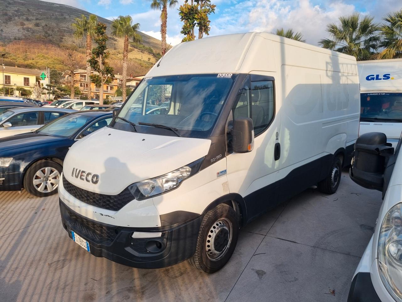 Iveco Daily 35S15V 2.3 HPT PM-SL-TM Furgone