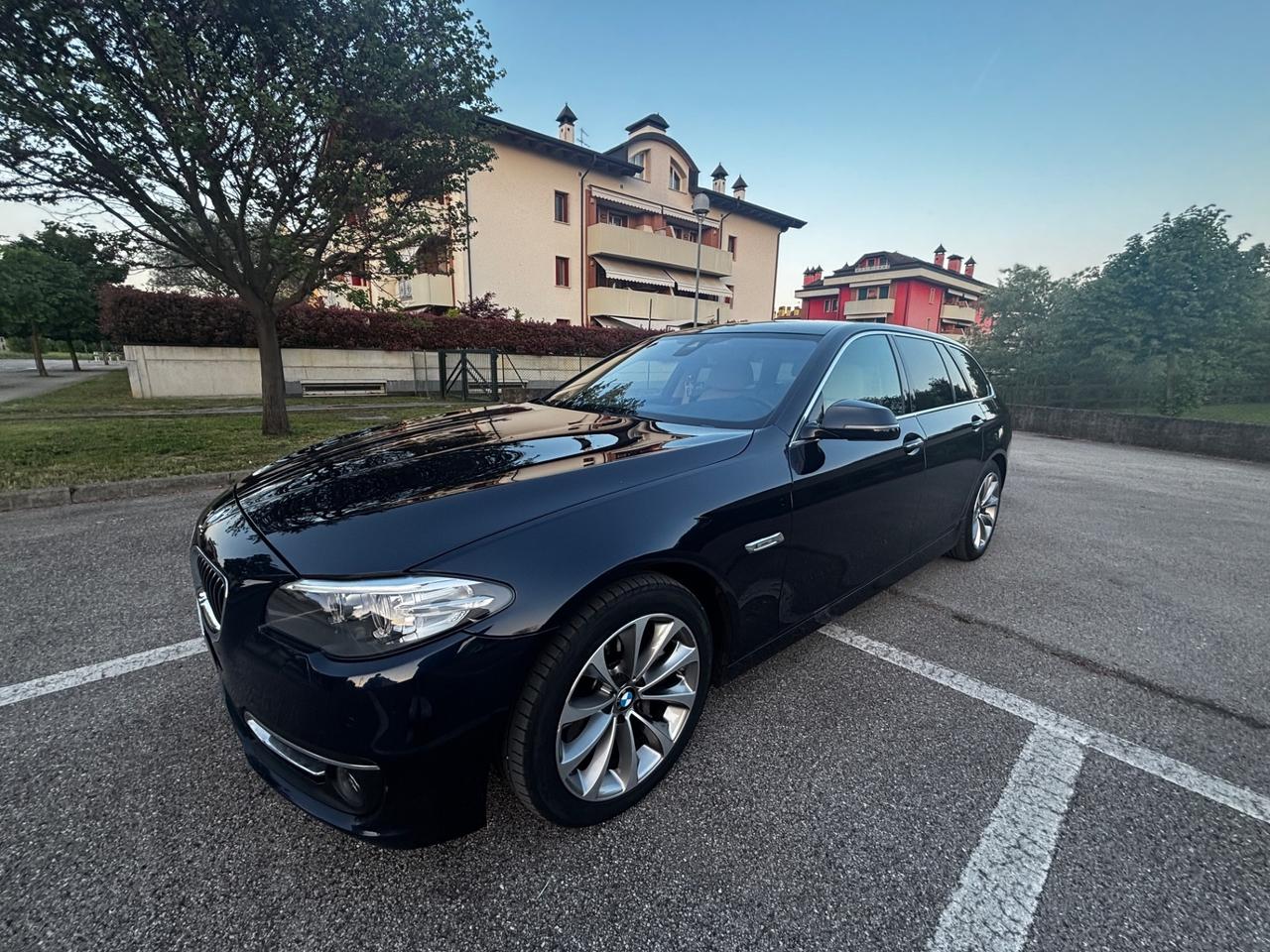 Bmw 525 525d xDrive Luxury