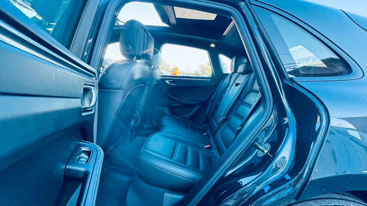 Porsche Macan 2.0