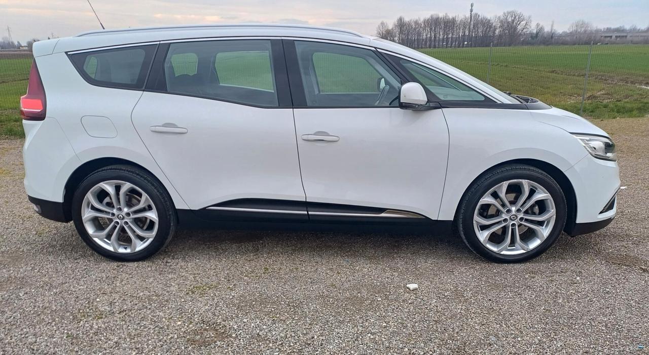 Renault Grand Scenic dCi 8V 110 CV Energy Bose