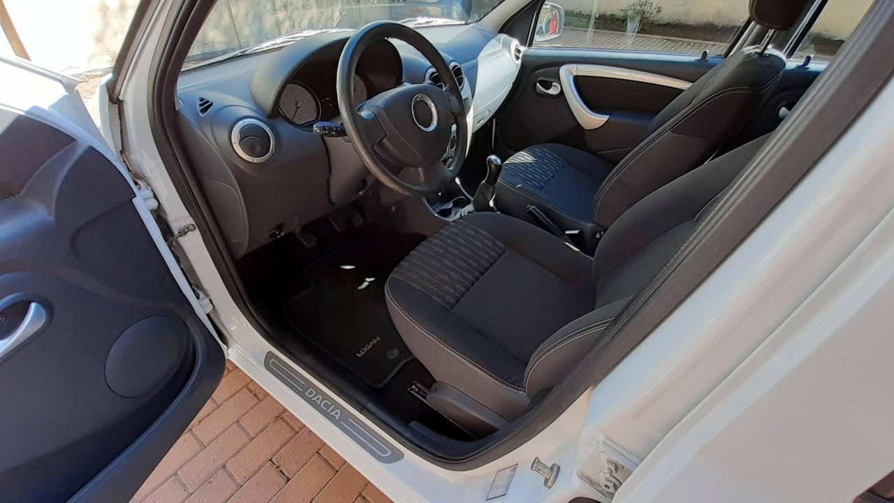 Dacia trasporto disabili pianale ribassato