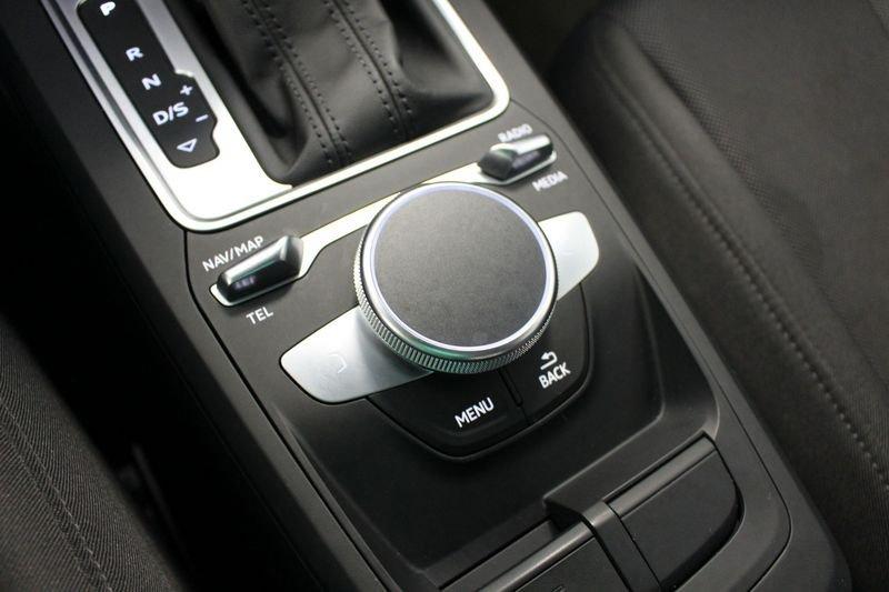 Audi Q2 Q2 30 TDI S tronic Business