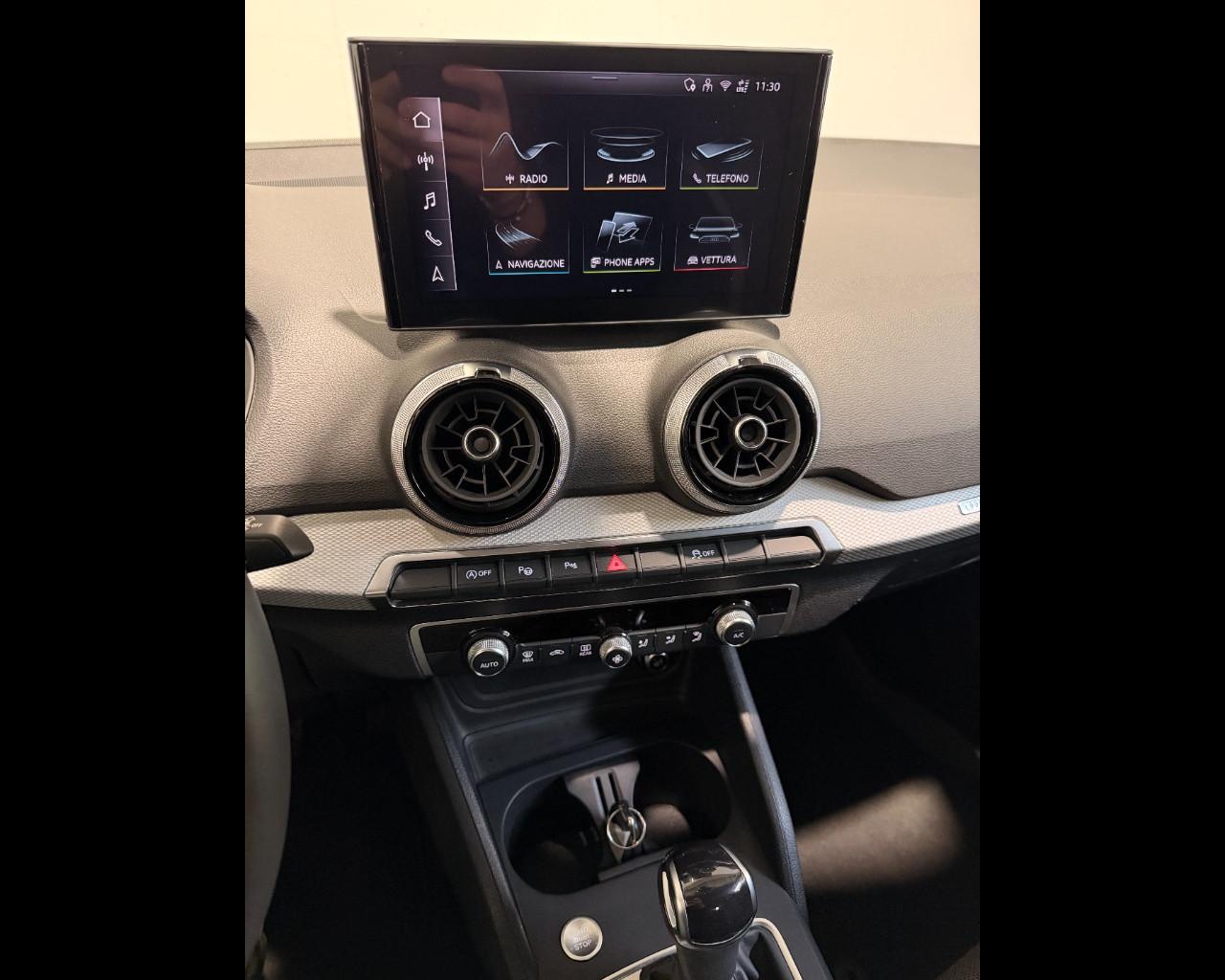 AUDI Q2 35 TFSI S-TRONIC S-LINE EDITION