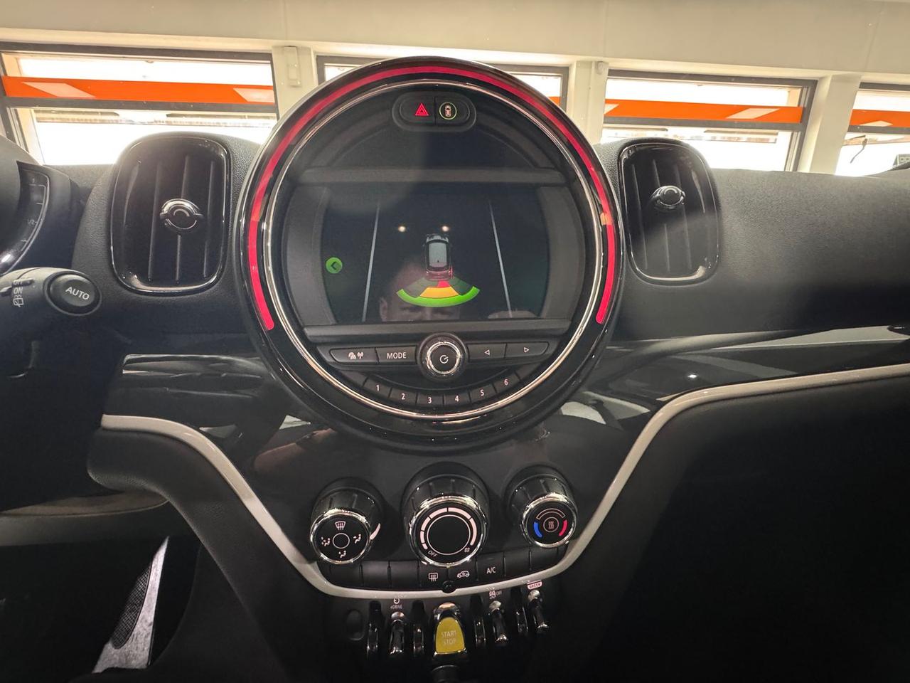 Mini Cooper Countryman Business Edition 1.5 #6394