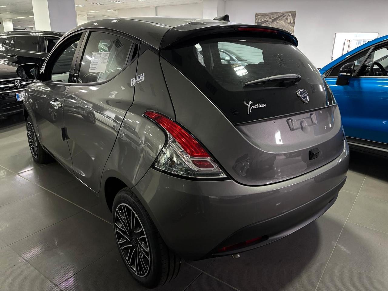 Lancia Ypsilon 1.2 69 CV 5 porte GPL Gold Plus