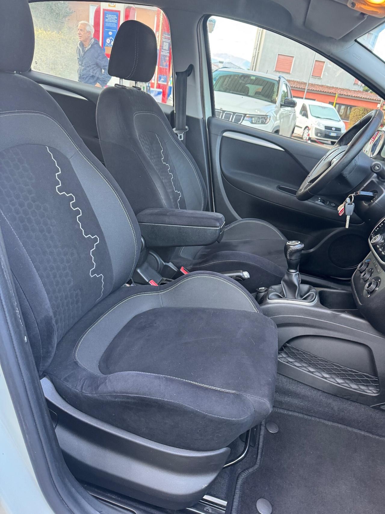 Fiat Punto 1.3 MJT II S&S 85 CV 5 porte ECO Lounge