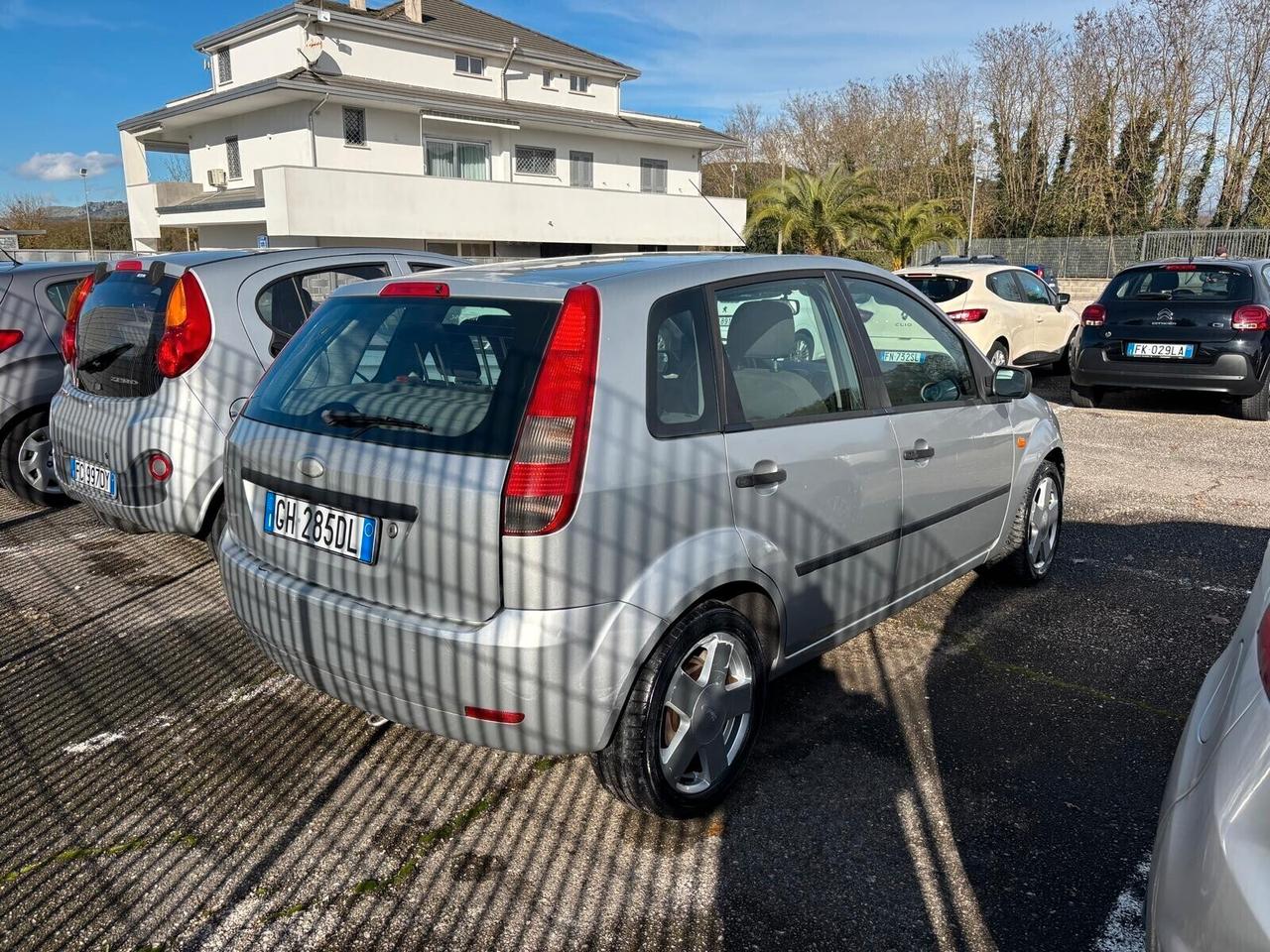 Ford Fiesta 1.2 5 porte - 2003