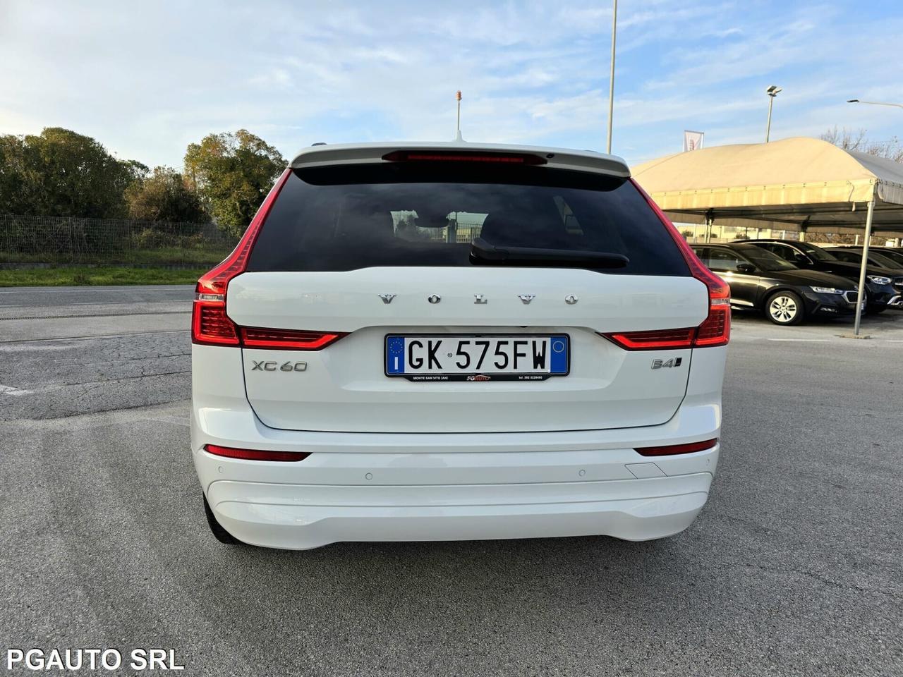 Volvo XC 60 XC60 2.0 b4 d Momentum Pro awd auto