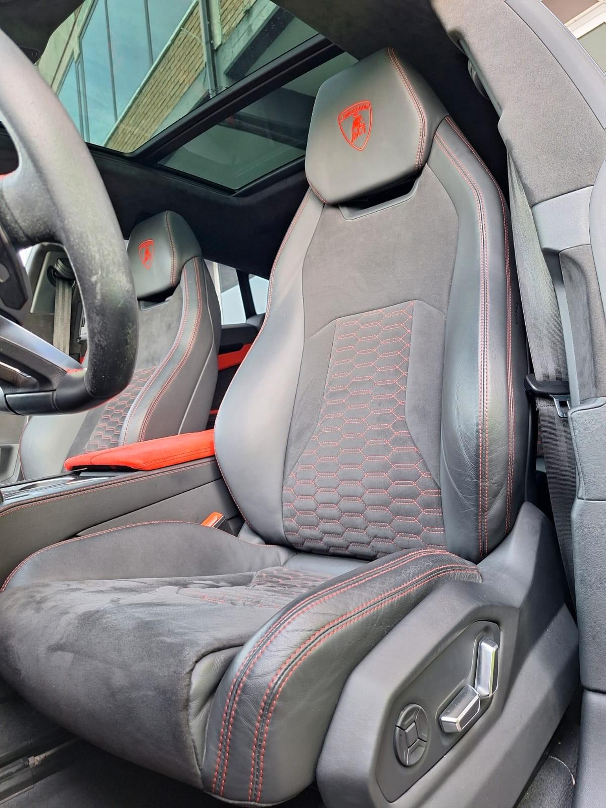 Lamborghini Urus 4.0 Graphite Capsule