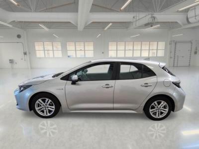 Toyota Corolla 1.8h Business cvt