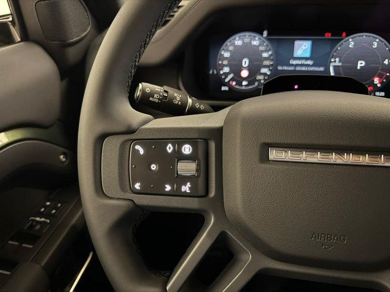 Land Rover Defender D200 AWD Auto 110 X-Dynamic SE