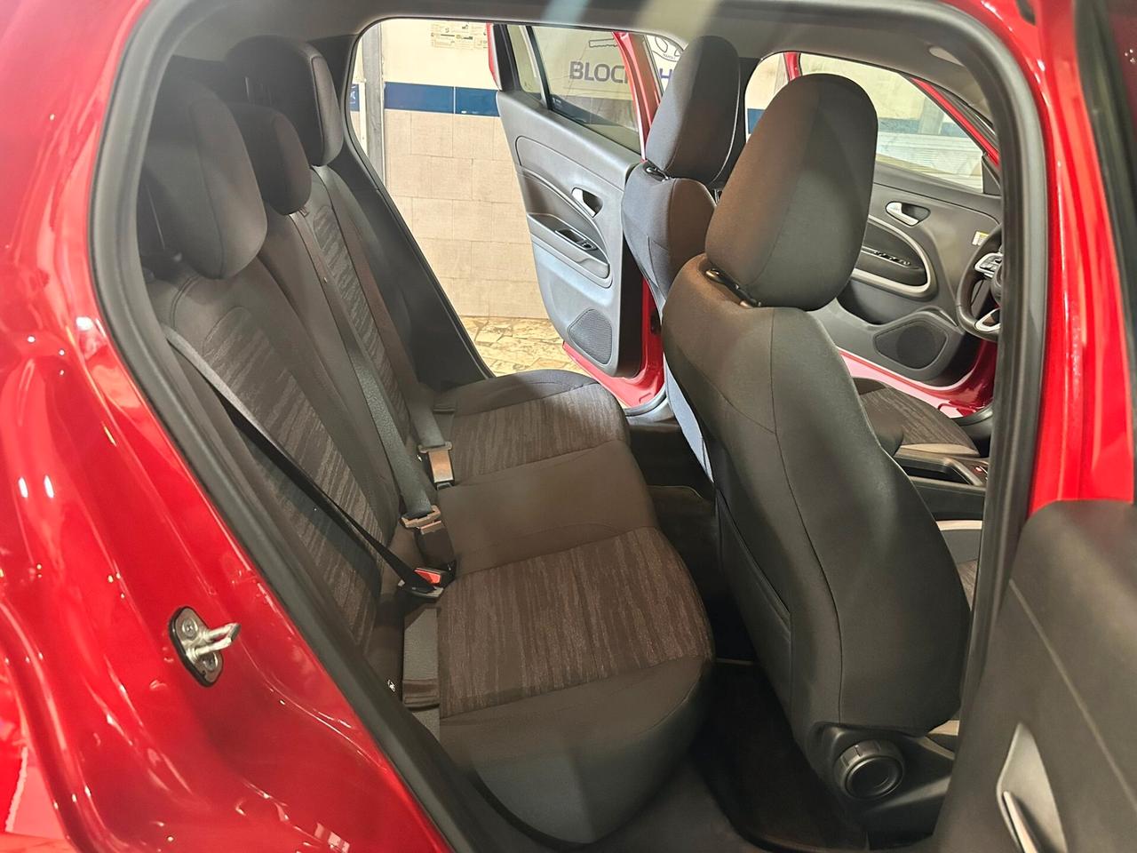 Jeep Avenger 1.2 Turbo 100 CV Altitude