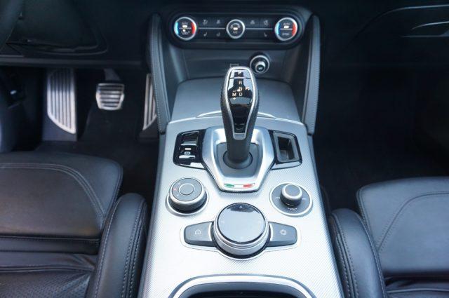 ALFA ROMEO Stelvio 2.2mjt210 CV AT8 Q4 Veloce Tì+tetto panorama