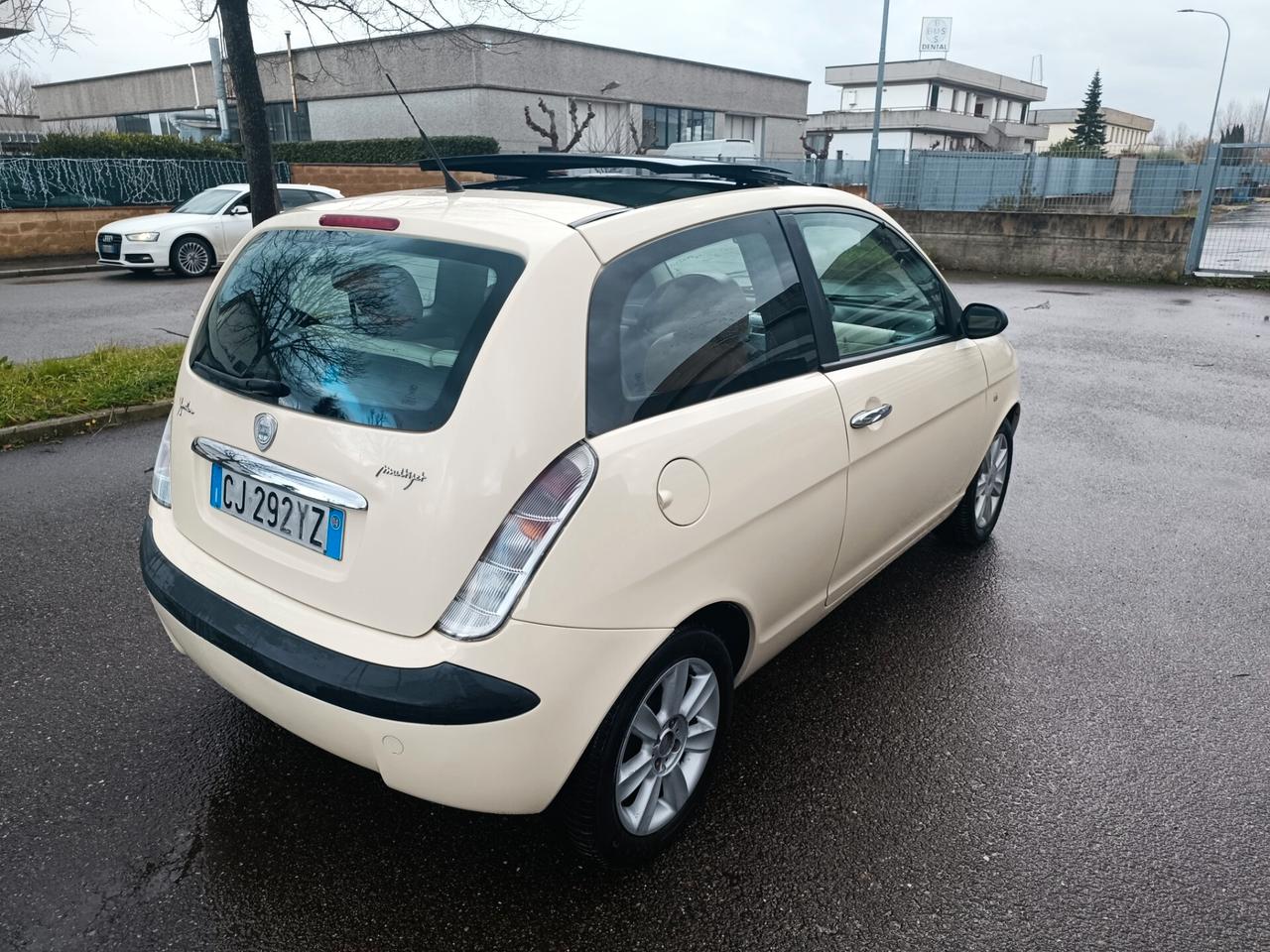 Lancia Ypsilon 1.3 Multijet TETTO APRIBILE