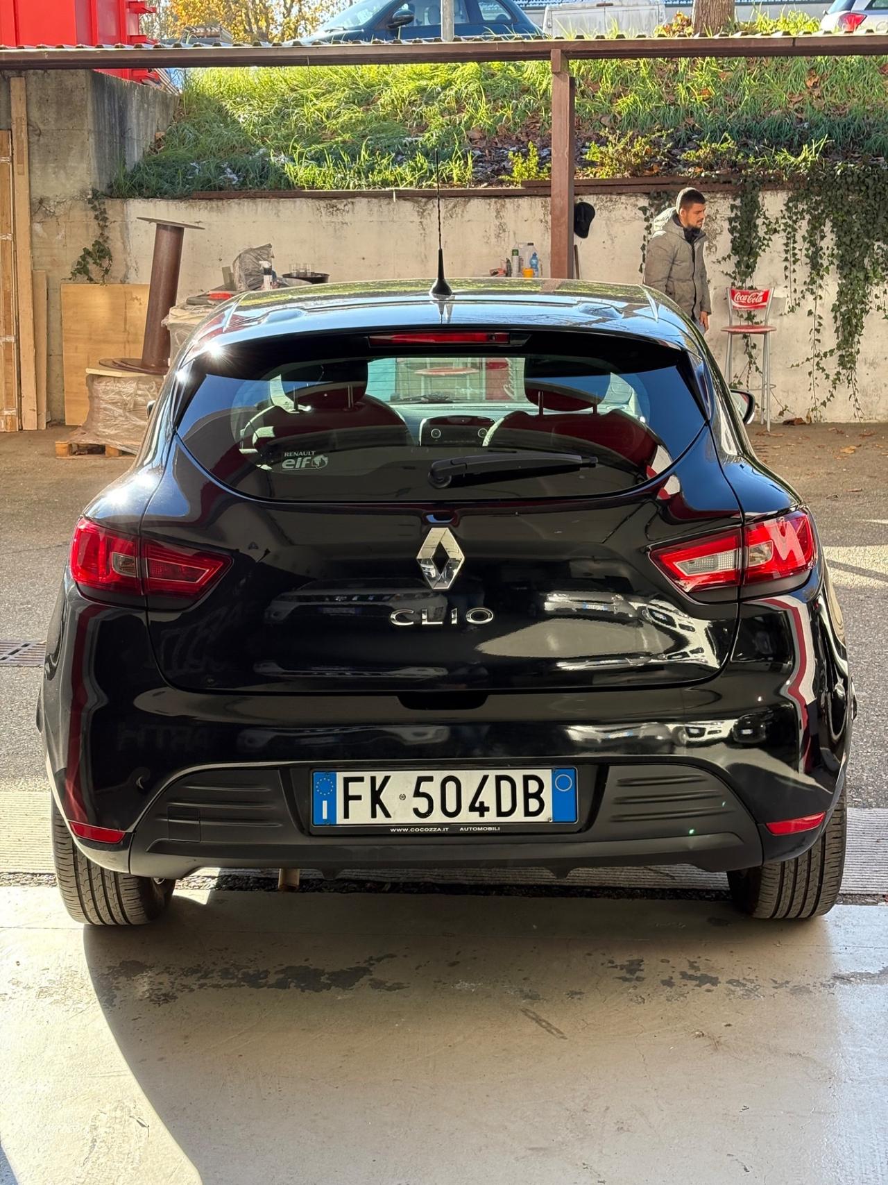 Renault Clio 1.2 75CV 5 porte Zen