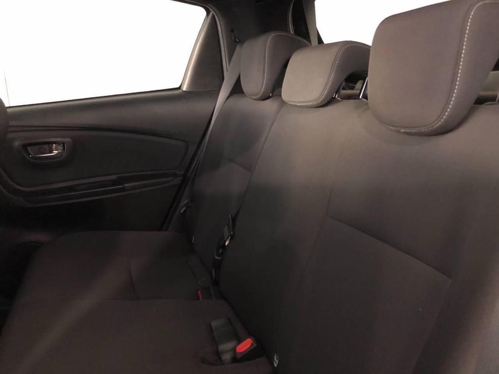 Toyota Yaris 5 Porte 1.5 VVT-i Hybrid Trend White Edition E-CVT