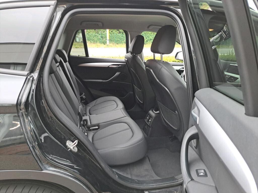 BMW X1 16D 115CV STEPTRONIC S-DRIVE BUSINESS ADVANTAGE ( CRUISE - PELLE - NAVI - PARK ASSISTANT - CERCHI 17 )