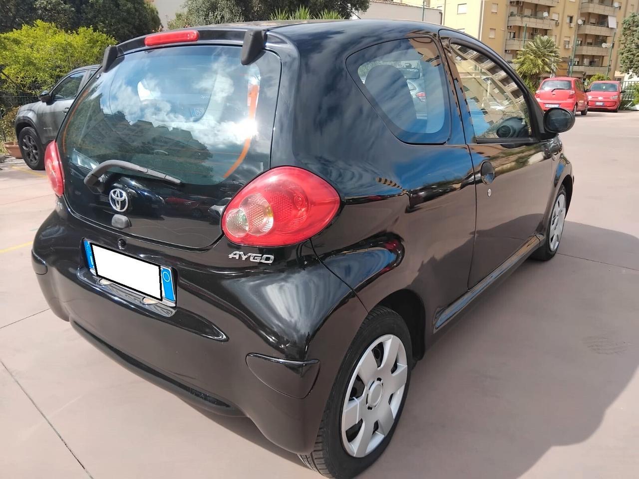 TOYOTA AYGO 1.0 CLIMA CYTI 12 MESI DI GARANZIA
