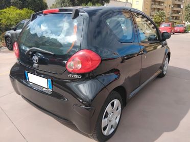 TOYOTA AYGO 1.0 CLIMA CYTI 12 MESI DI GARANZIA