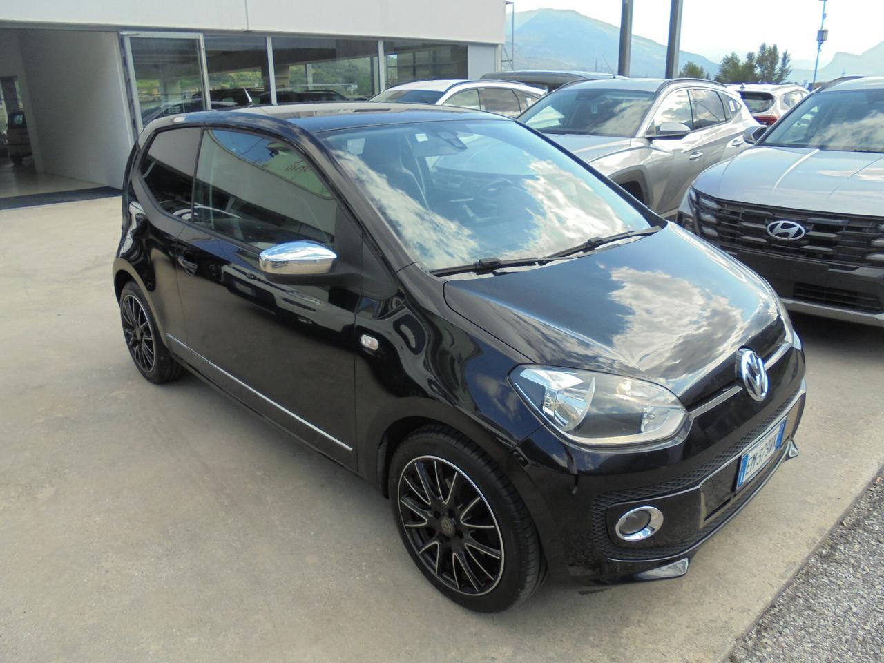 Volkswagen up! 1.0 75 CV 3p. high