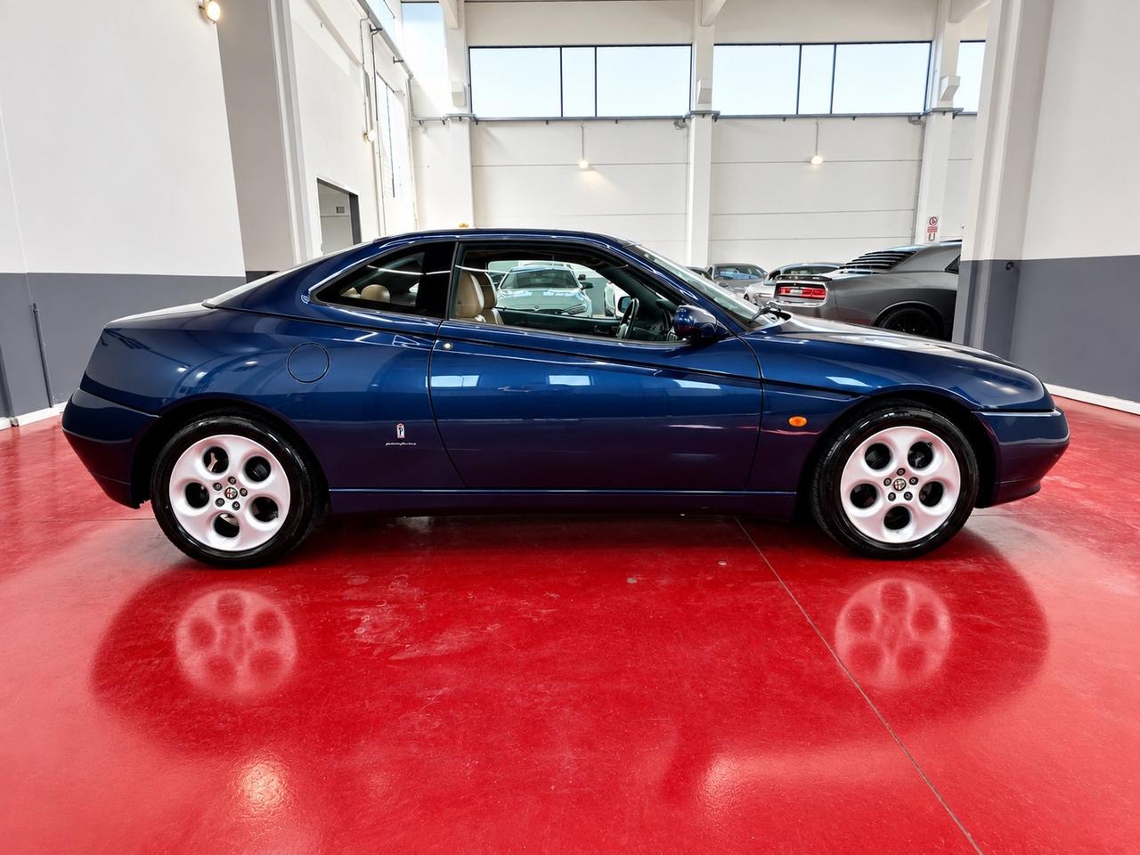 Alfa Romeo GTV 2.0i 16V Twin Spark cat L