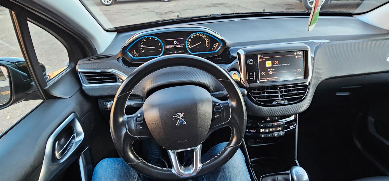 Peugeot 2008 1.6 diesel solo 89000 KM