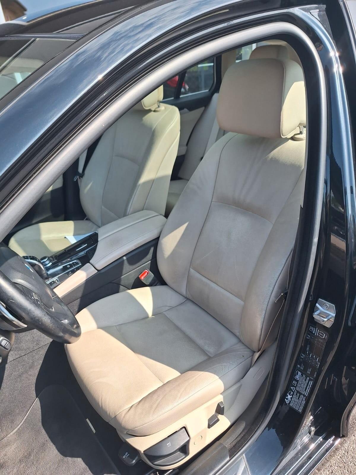 Bmw 525 525d xDrive Touring Luxury