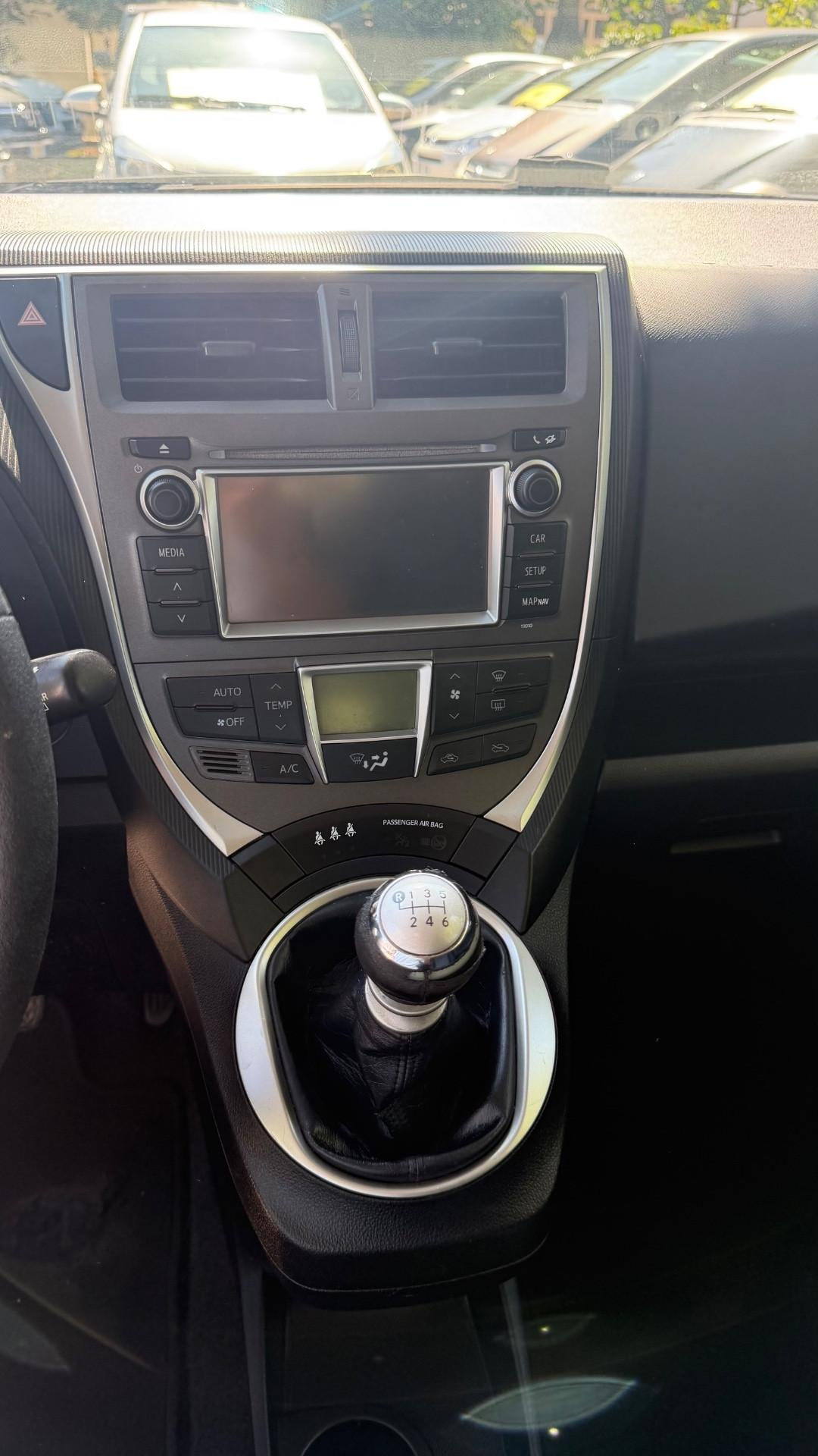Toyota Verso-S 1.3 MT Active