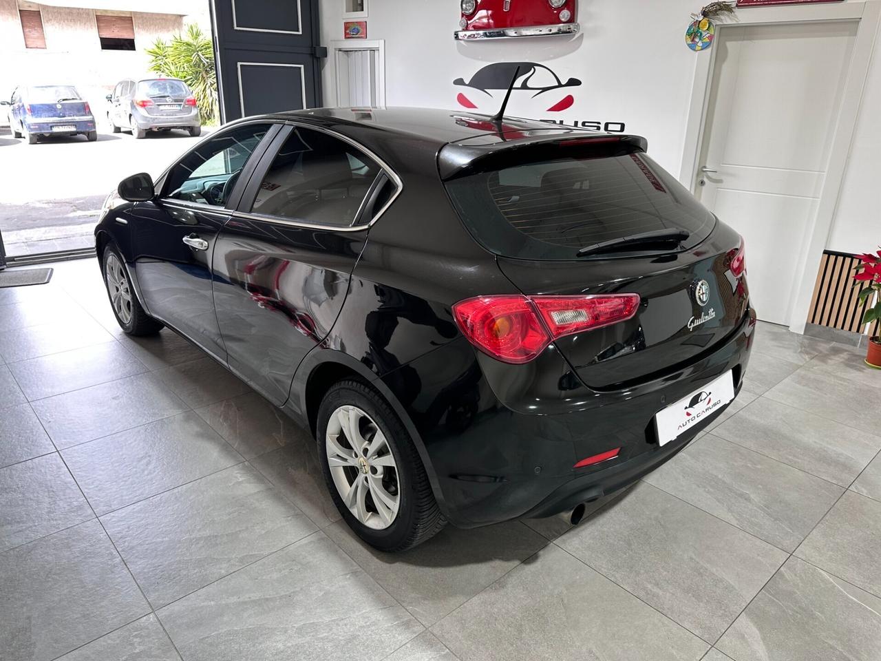 Alfa Romeo Giulietta 1.6 JTDm-2 105 CV - UNICO PRO