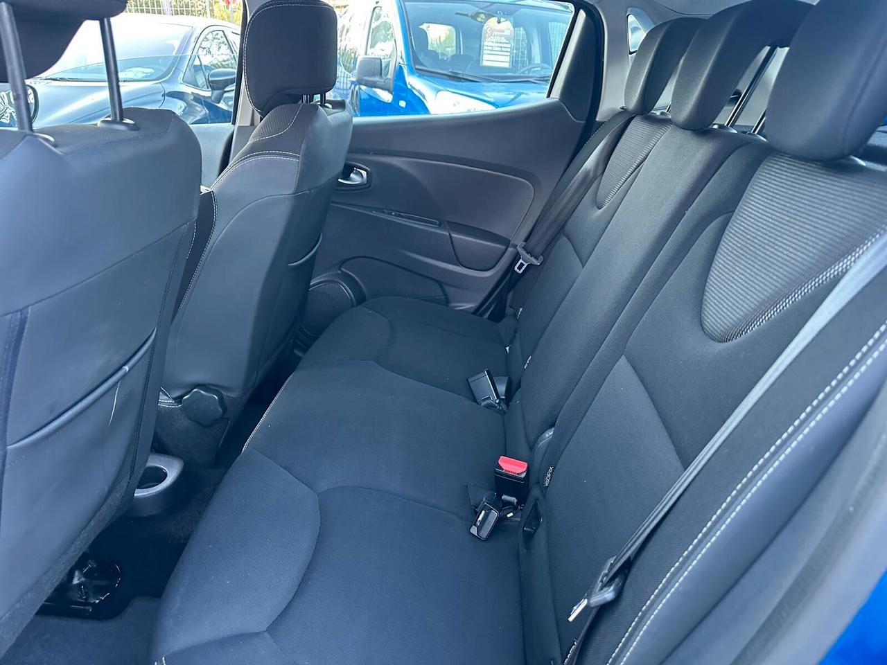 Renault Clio dCi 8V 90 CV 5 porte Moschino -2019