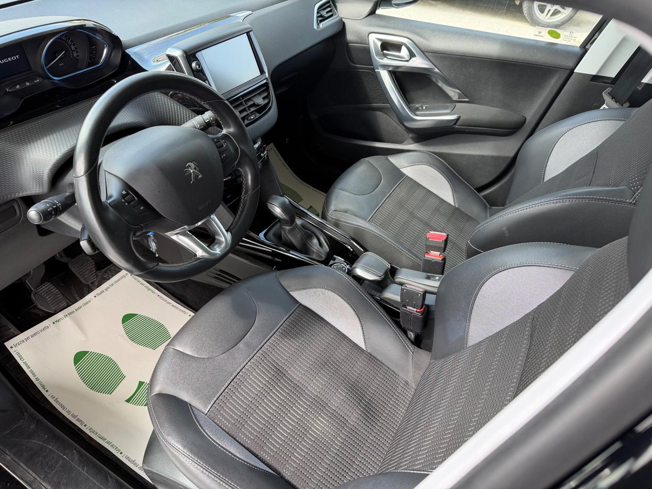 Peugeot 2008 BlueHDi 100 Allure