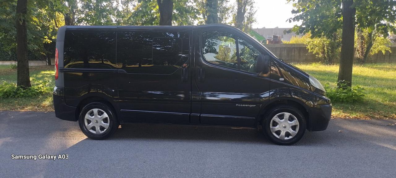 Renault 7 posti 2.0 dCi Passenger Confort
