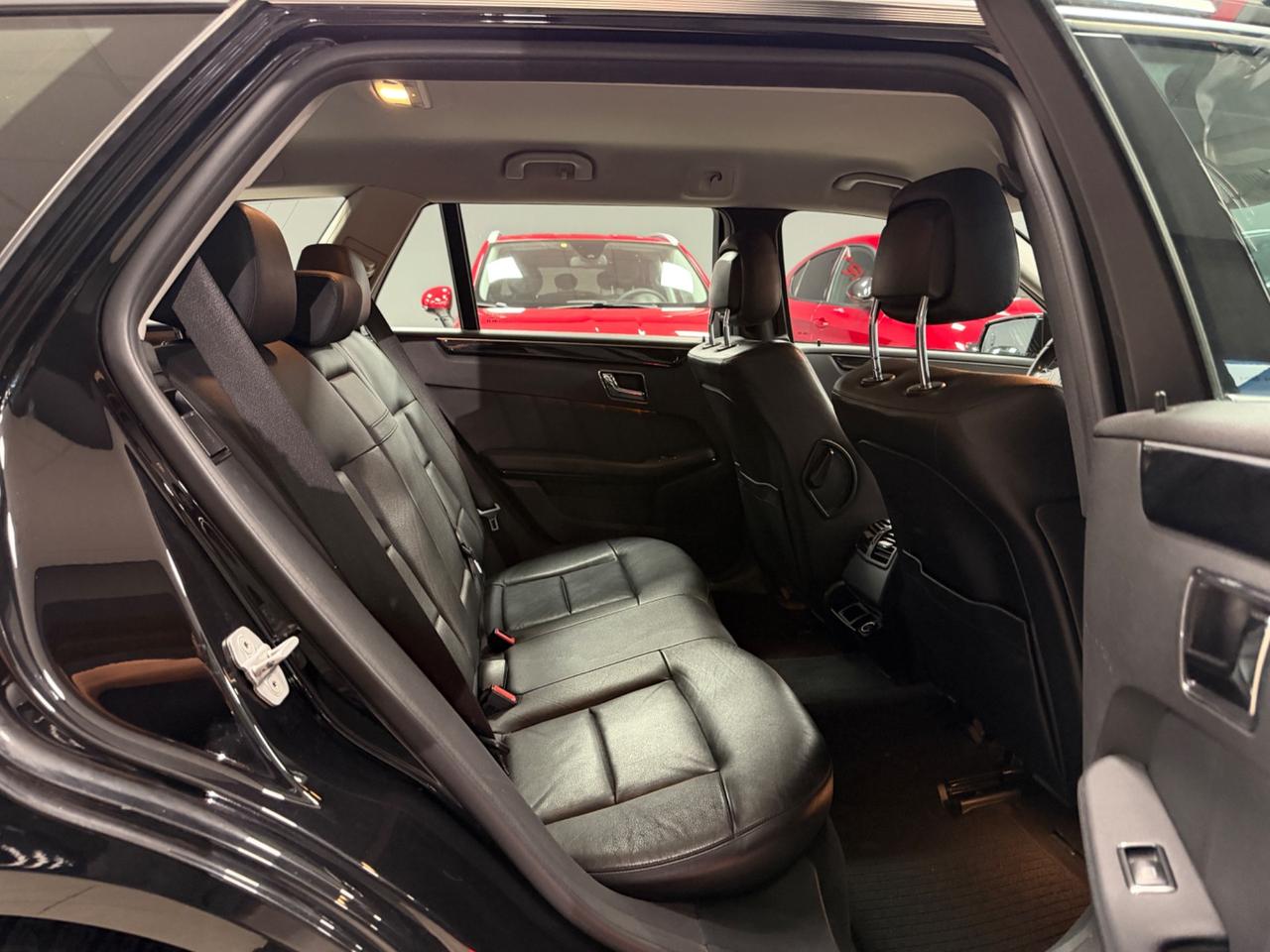 Mercedes-benz E 350 CDI S.W. BlueEFF. 4MATIC Avantg.