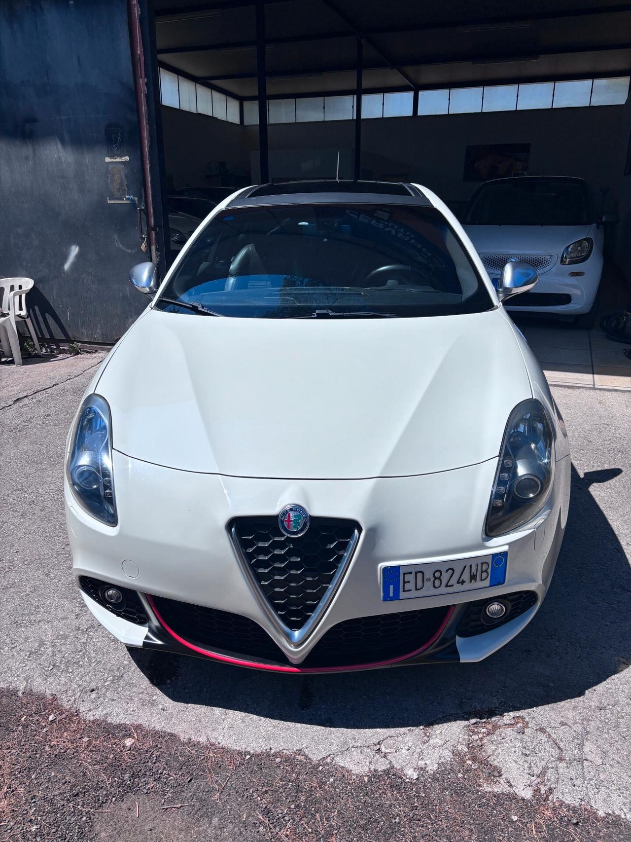 Alfa Romeo Giulietta 1750 TBi Quadrifoglio Verde