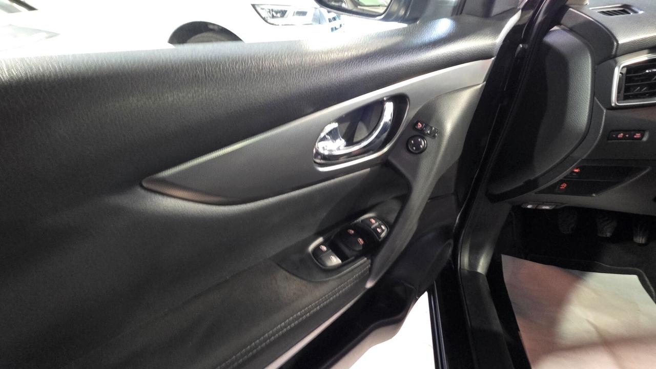 Nissan Qashqai 1.6 DIG-T Tekna