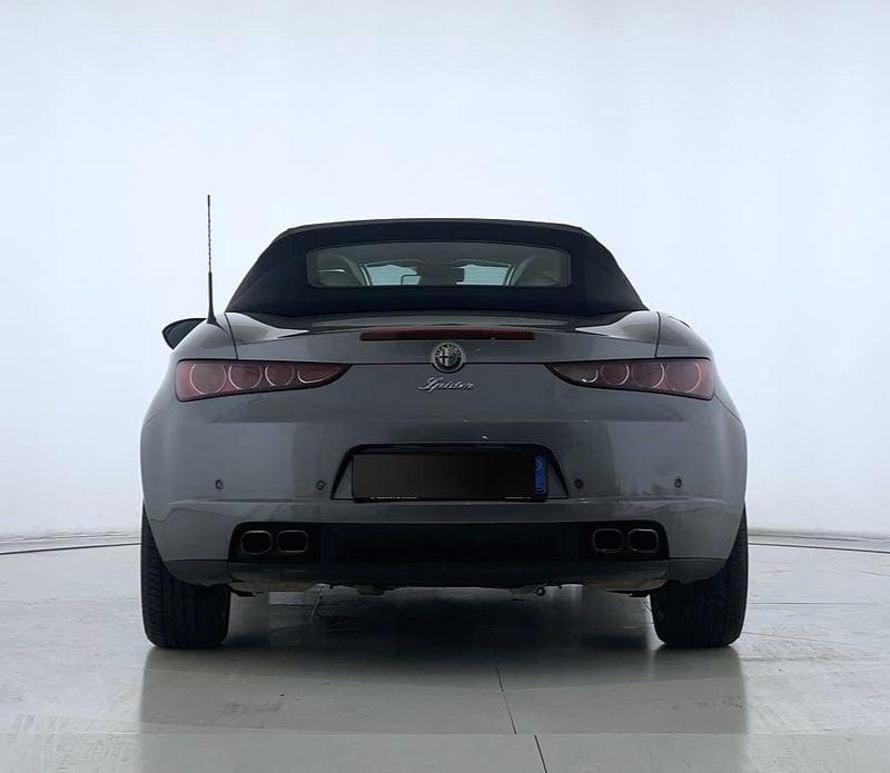Alfa Romeo Spider Spider 2.4 JTDm Exclusive