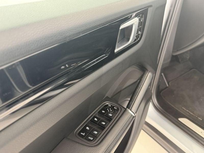 Porsche Cayenne Coupè 3.0 V6