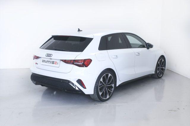 AUDI A3 SPB 35 TFSI S tronic S line edition Black Line