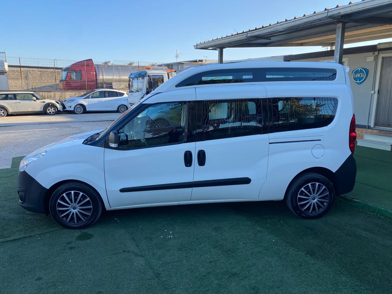 Opel Combo Maxi 1.6 Diesel Pedana Disabili 2017