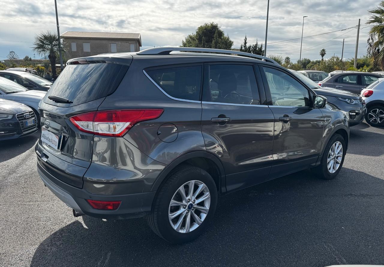 Ford Kuga 2.0 TDCI 120 CV S&S 2WD Titanium