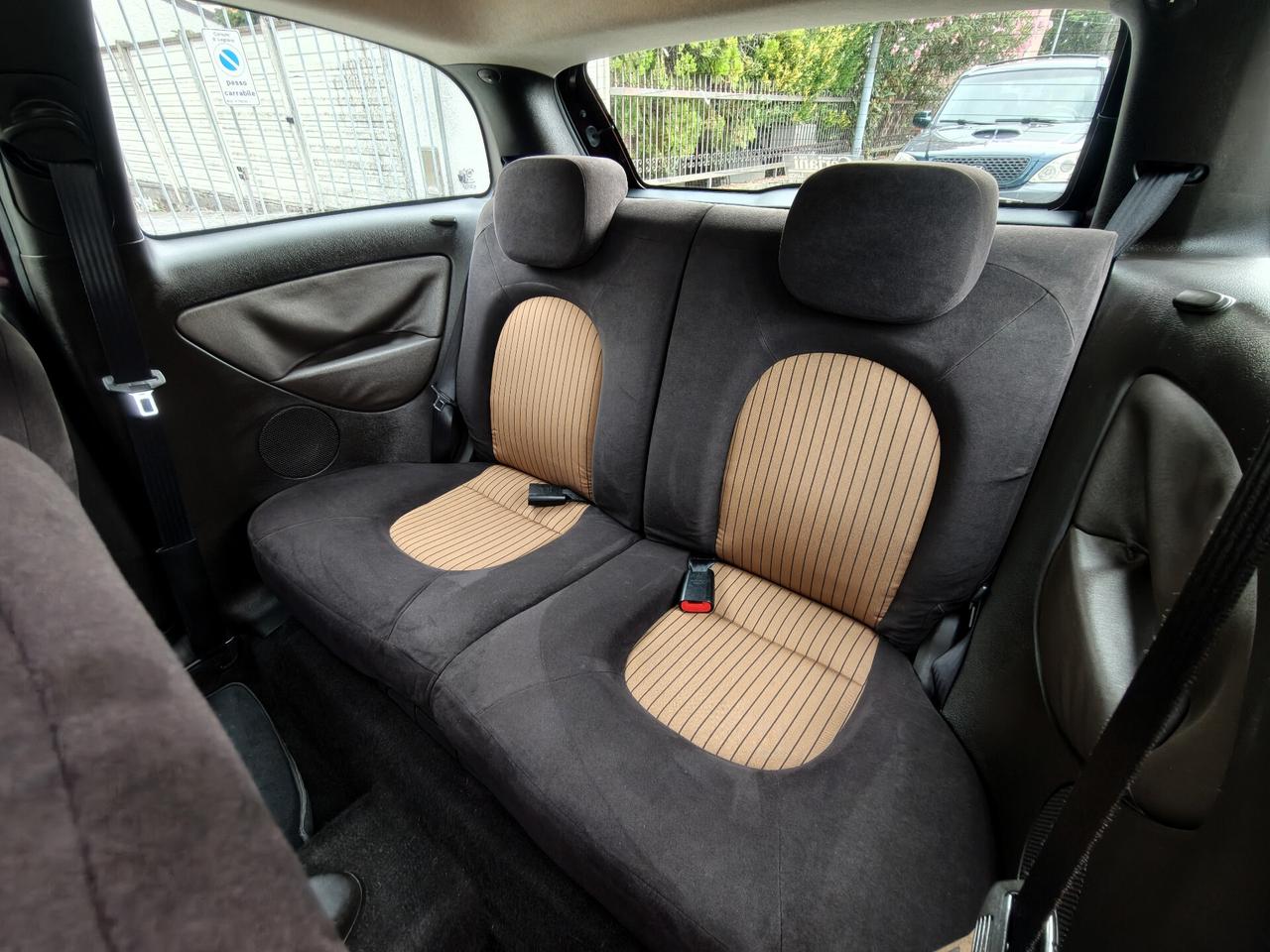 Lancia Ypsilon 1.2 Argento
