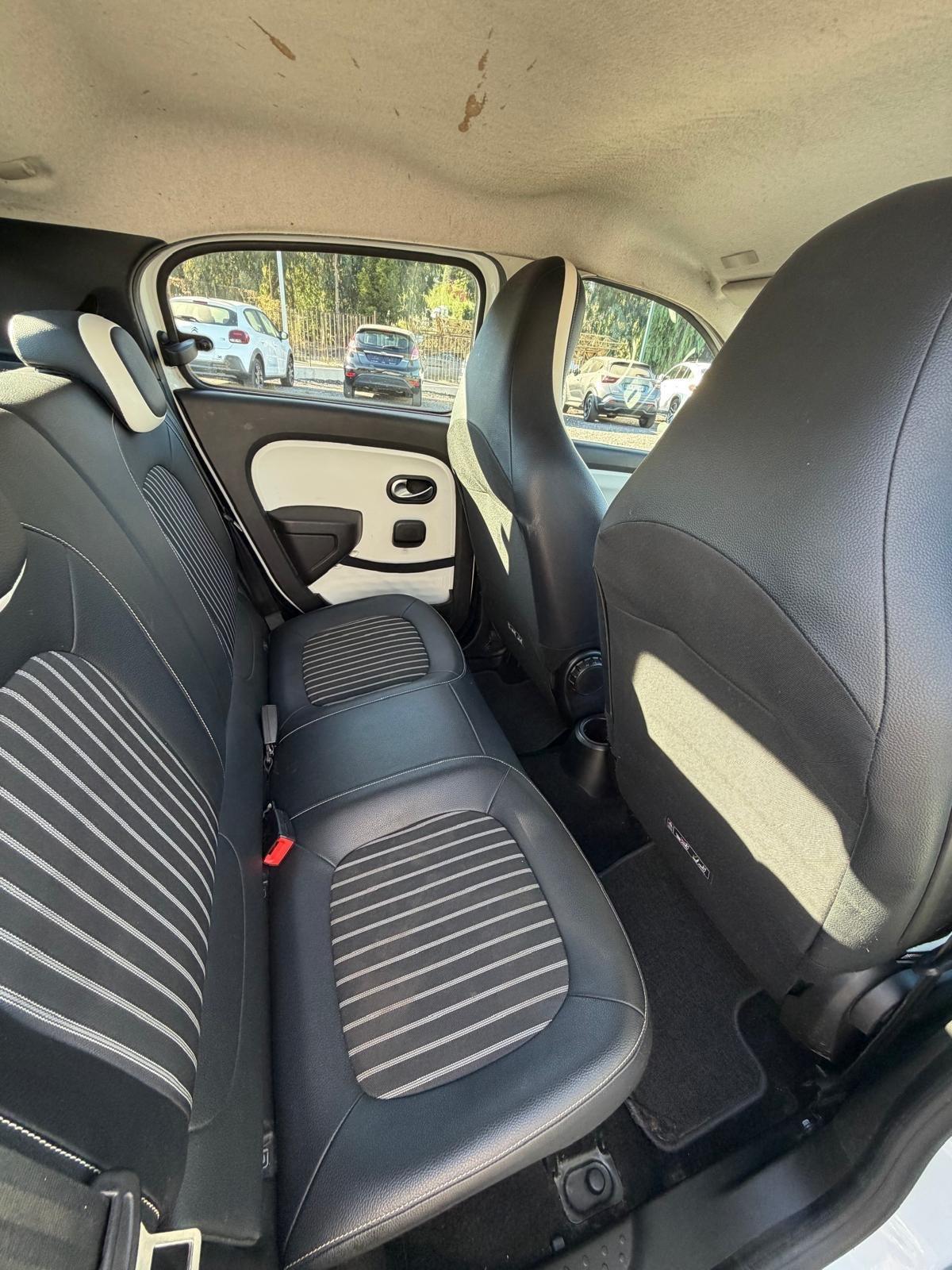 Renault Twingo SCe 65 CV Signature