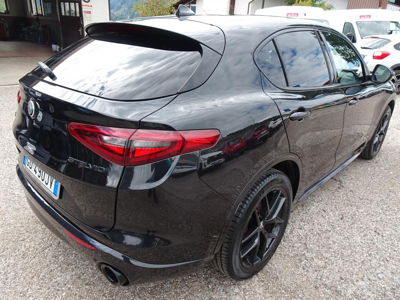 Alfa Romeo Stelvio 2.2 Turbodiesel 210 CV AT8 Q4 Veloce