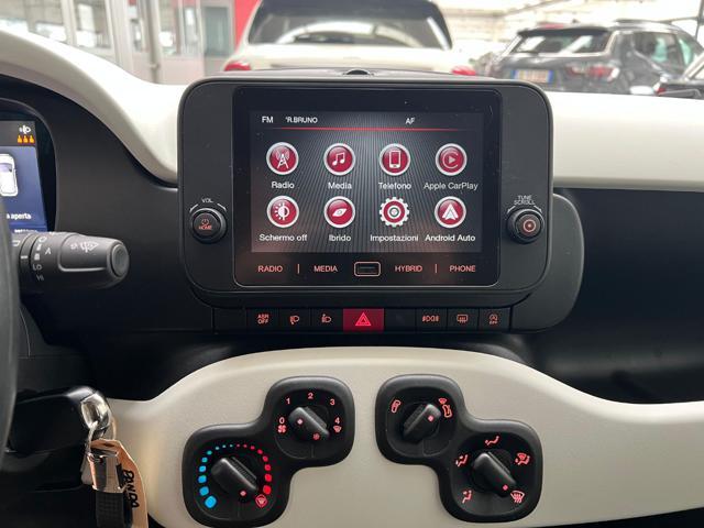 FIAT Panda 1.0 FireFly S&S Hybrid Pandina - SOLO 2.700 KM!!!