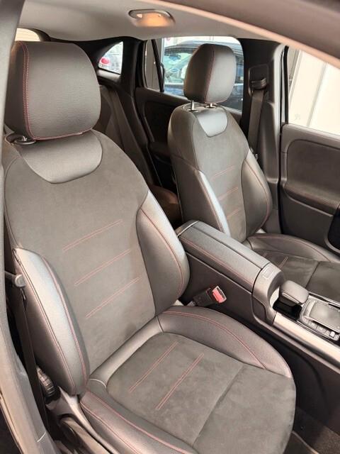 Mercedes-benz GLA 200 d Premium