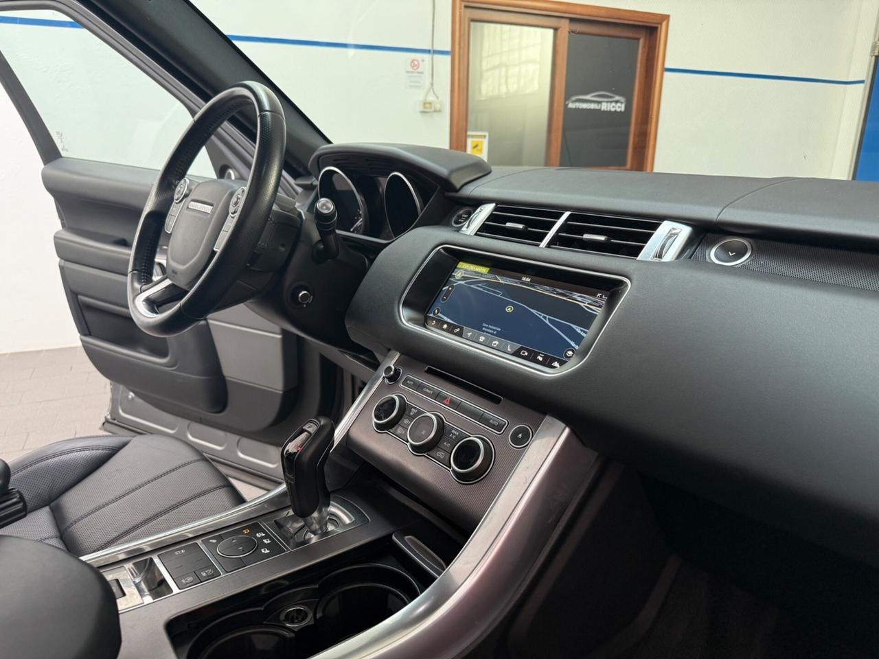 Land Rover Range Rover Sport Range Rover Sport 2.0 HSE Dynamic 240CV