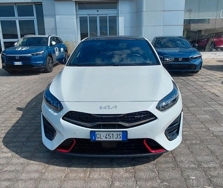 Kia ProCeed 1.6 T-GDI DCT GT
