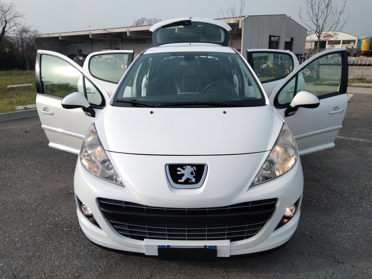 Peugeot 207 1.6 turbo 156CV 6marce 5p. Allure